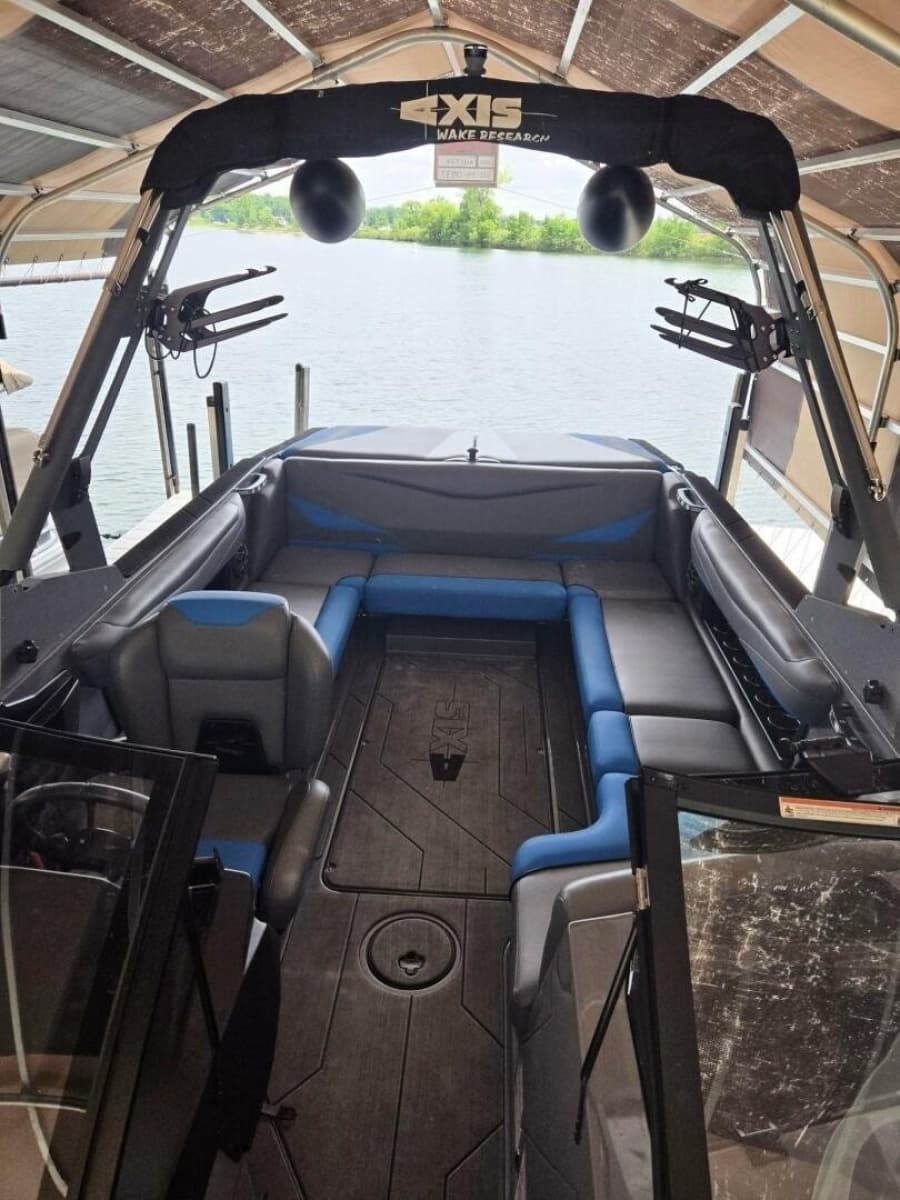2020 Axis T23 - Photo 8