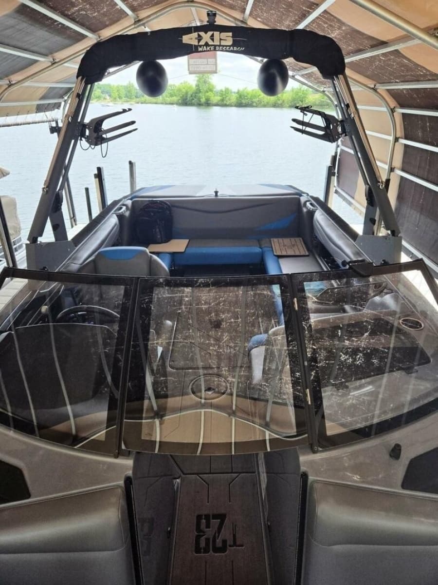 2020 Axis T23 - Photo 7