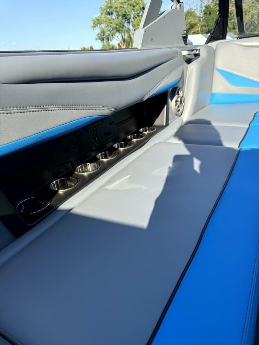 2020 Axis T23 - Photo 27