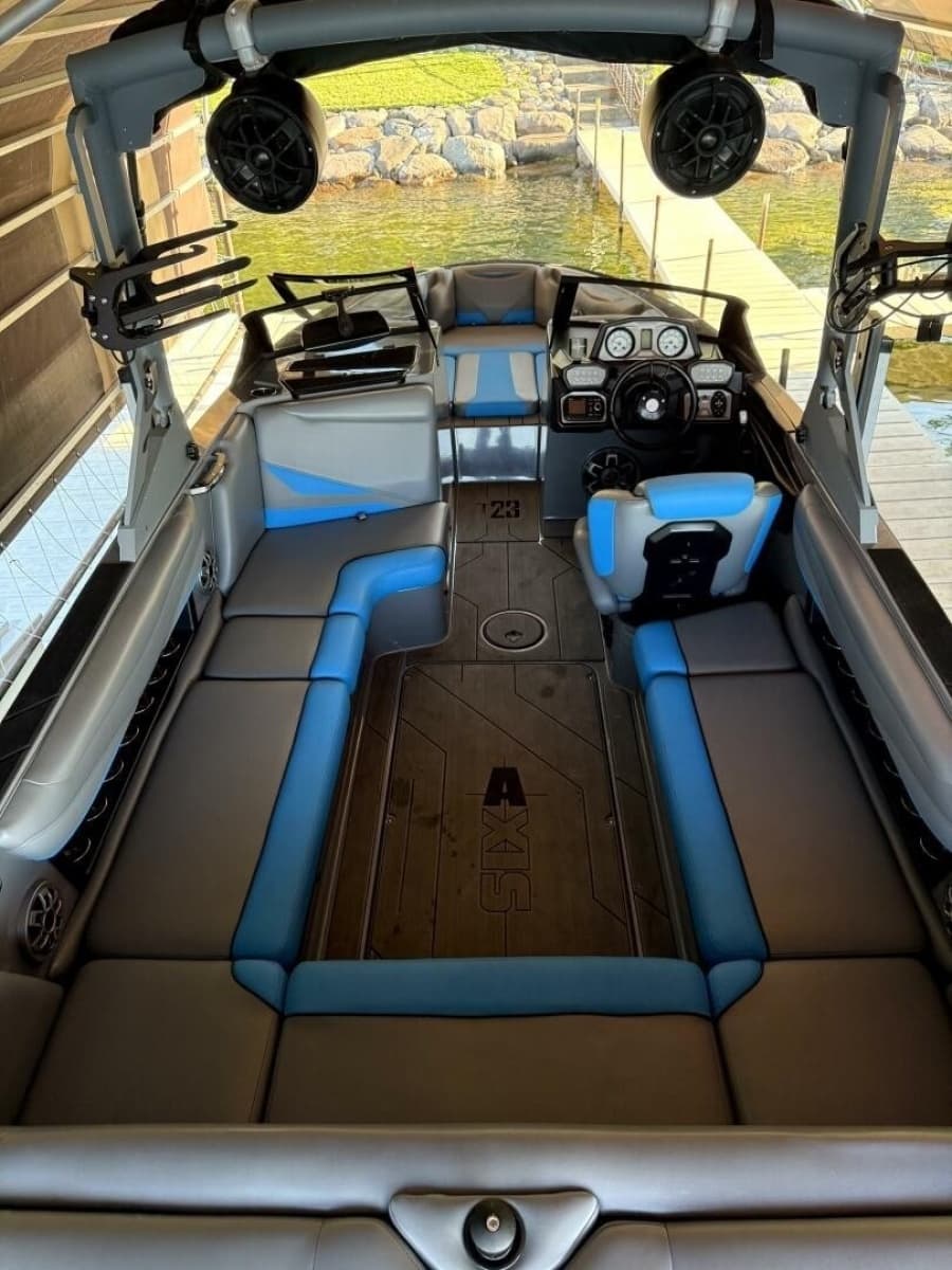 2020 Axis T23 - Photo 97