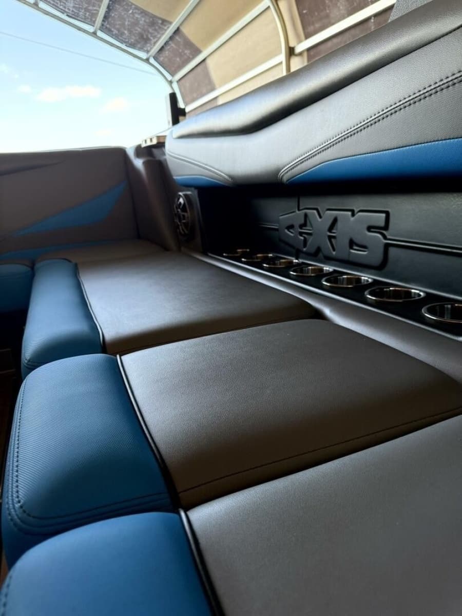 2020 Axis T23 - Photo 106