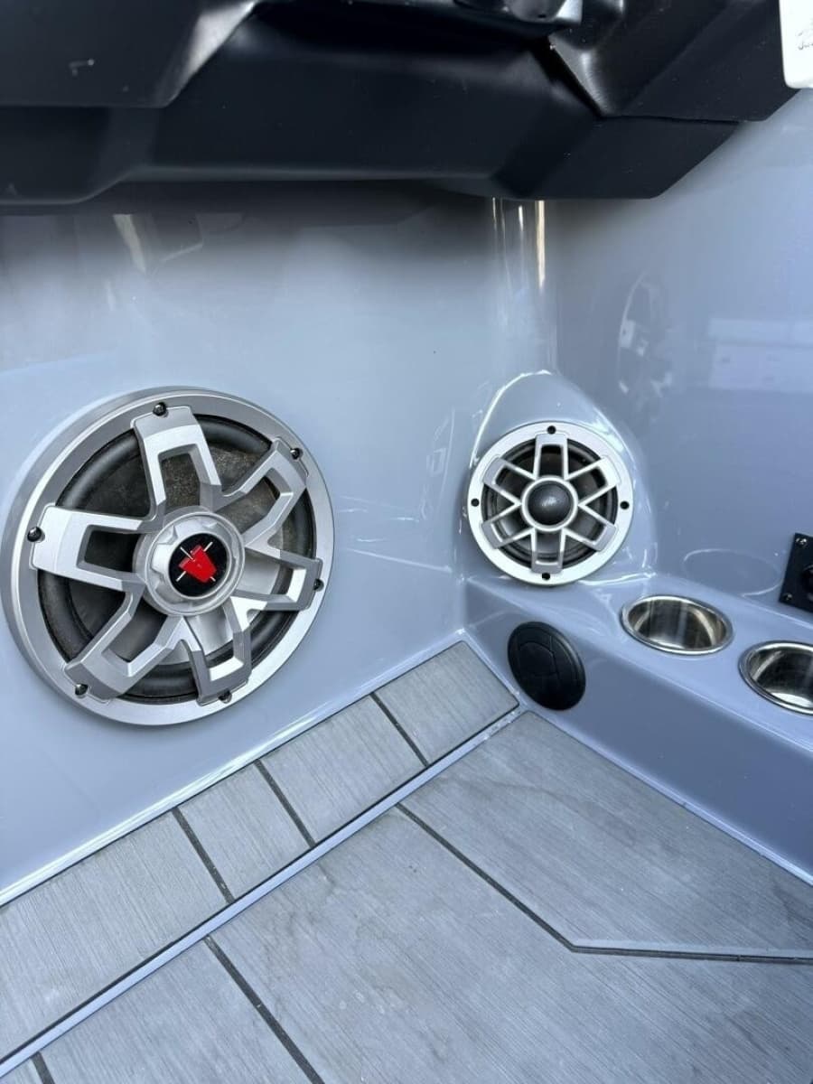 2020 Axis T23 - Photo 14