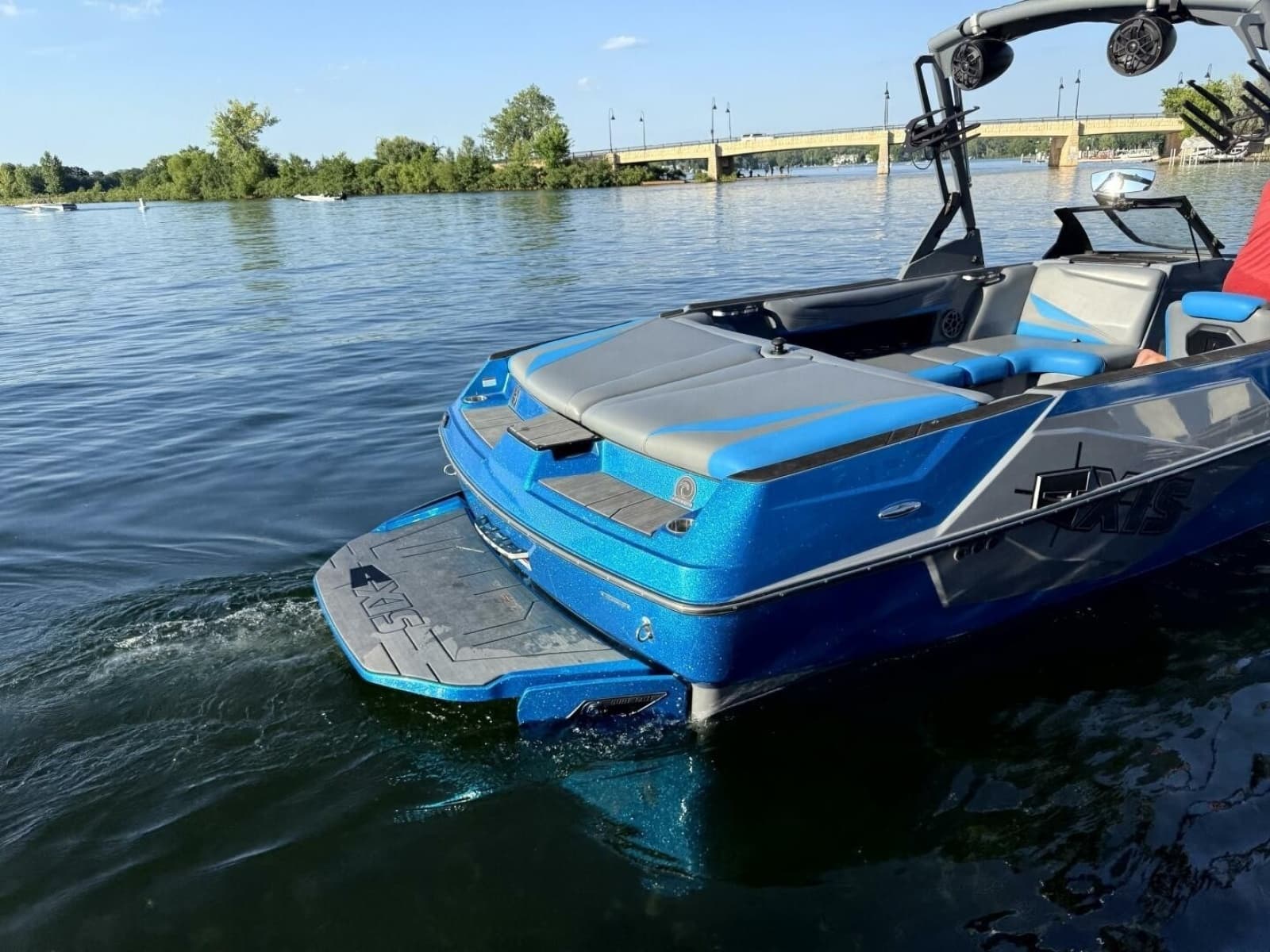 2020 Axis T23 - Photo 72