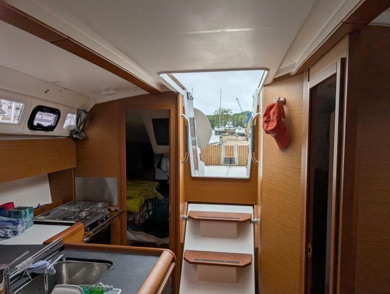2021 Jeanneau Sun Odyssey 349