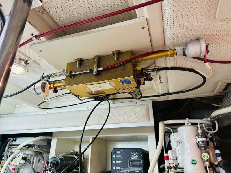 1998 Grand Banks 49 Classic