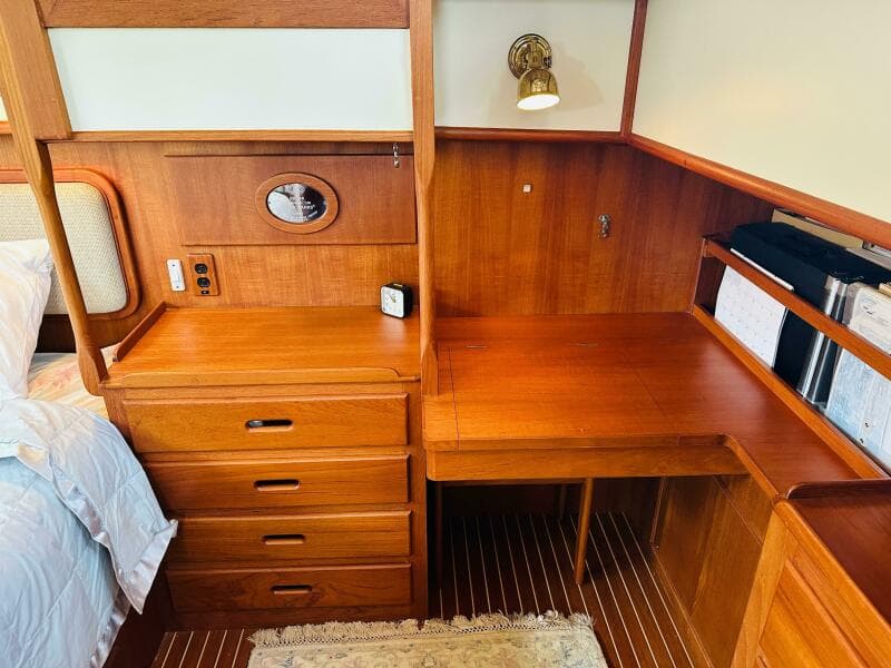 1998 Grand Banks 49 Classic