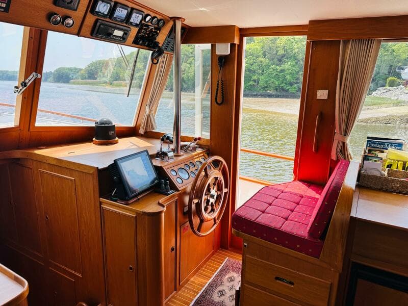 1998 Grand Banks 49 Classic