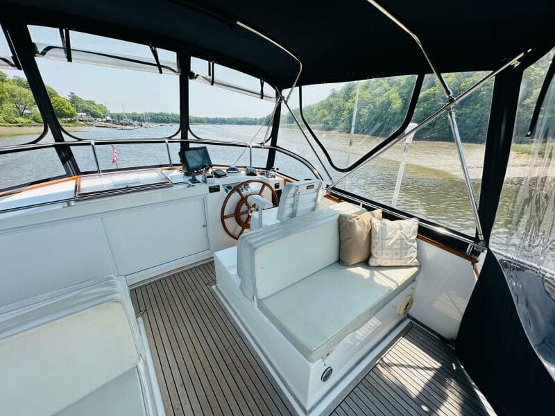 1998 Grand Banks 49 Classic