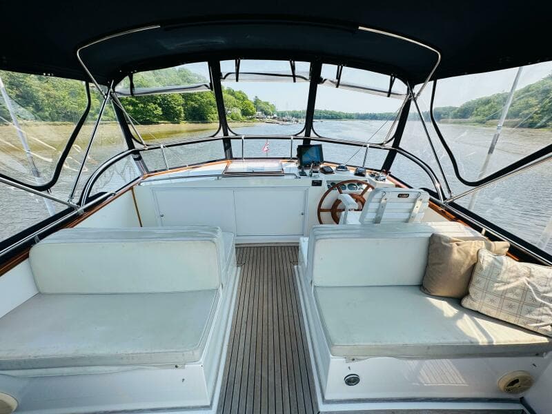 1998 Grand Banks 49 Classic