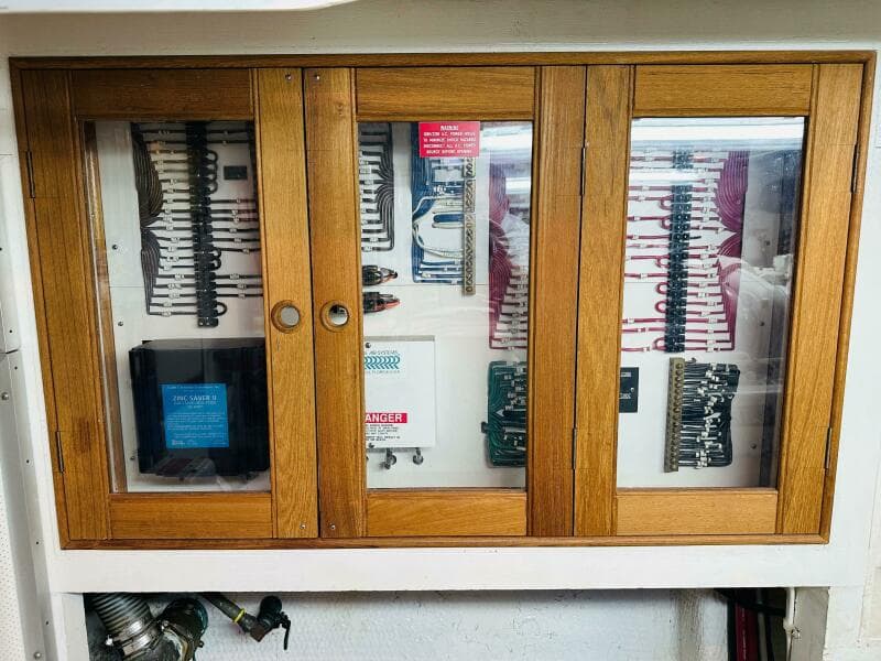 1998 Grand Banks 49 Classic