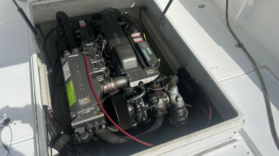 2003 True World Marine TE 288