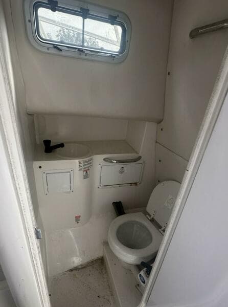 2003 True World Marine TE 288