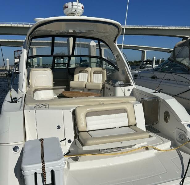 2012 Sea Ray 370 Sundancer
