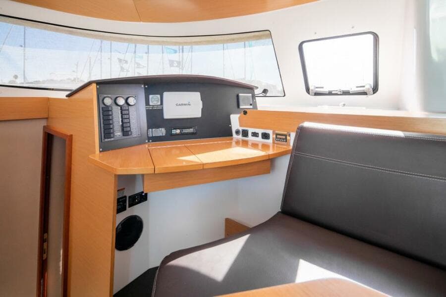 2013 Fountaine Pajot  - Photo 45