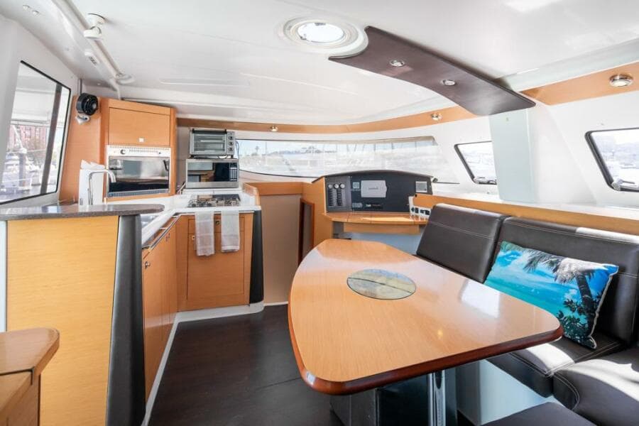 2013 Fountaine Pajot  - Photo 44