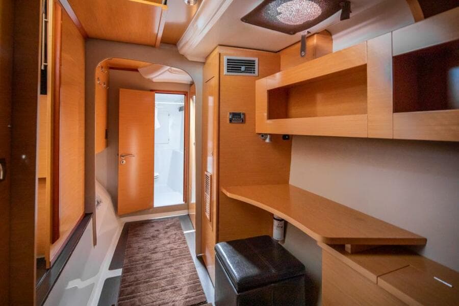 2013 Fountaine Pajot  - Photo 52
