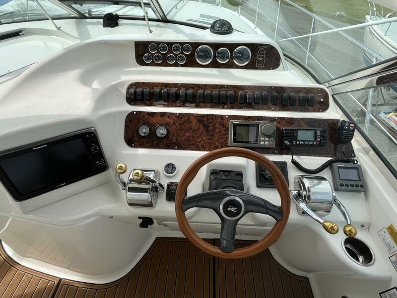 1999 Sea Ray 400 Sundancer