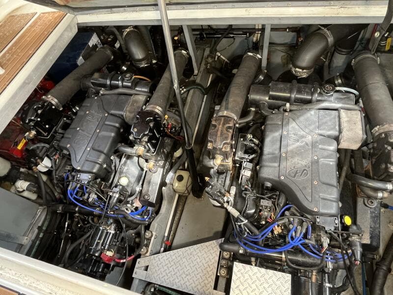 1999 Sea Ray 400 Sundancer