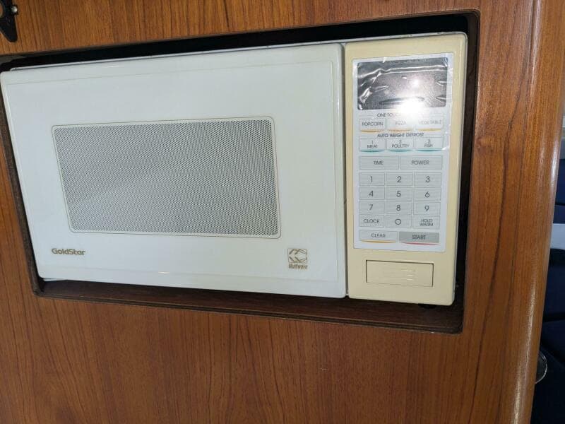 1995 Tiara Yachts 29 Open