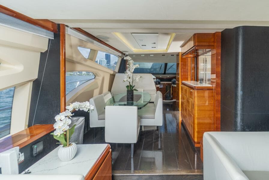 2008 Azimut 75