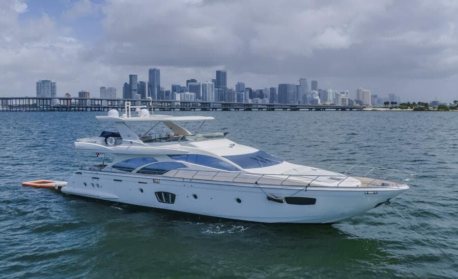 2008 Azimut 75