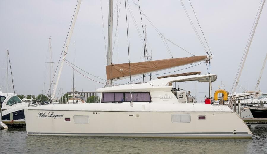 2012 Lagoon  - Photo 2