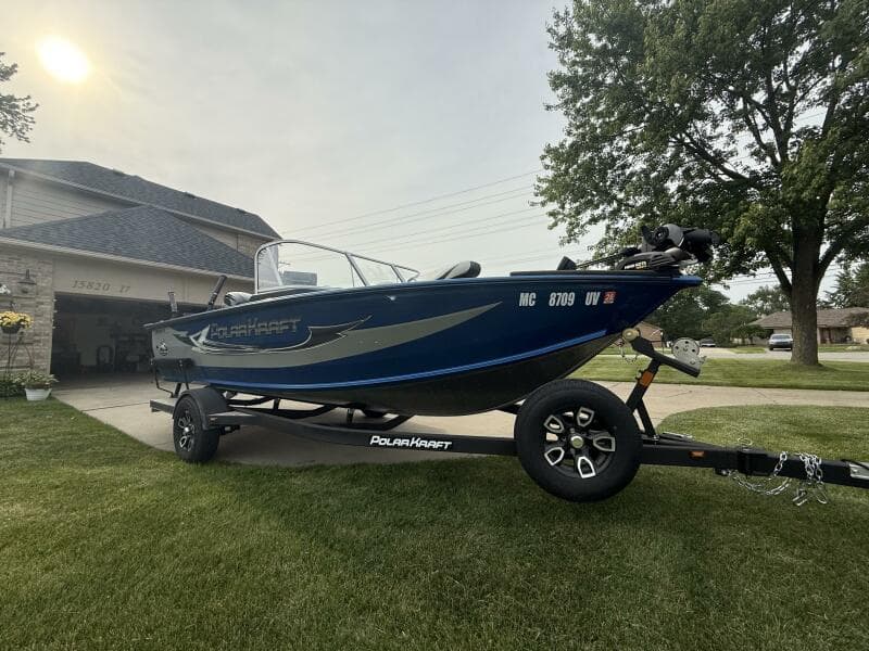 2023 Polar Kraft Frontier FRV179WT