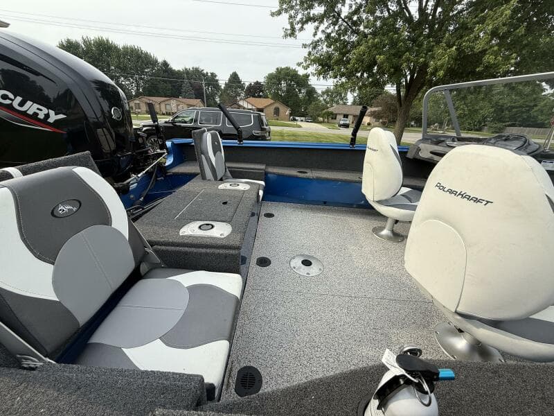 2023 Polar Kraft Frontier FRV179WT