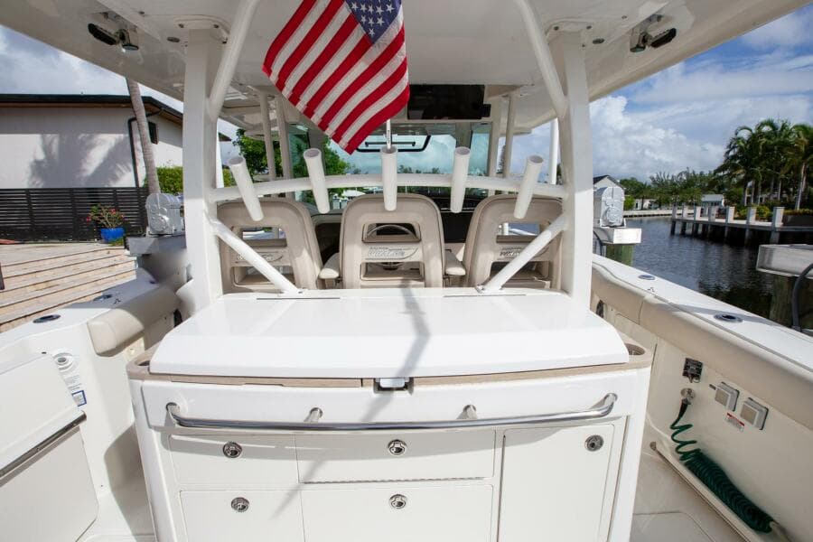 2023 Boston Whaler 380 Outrage