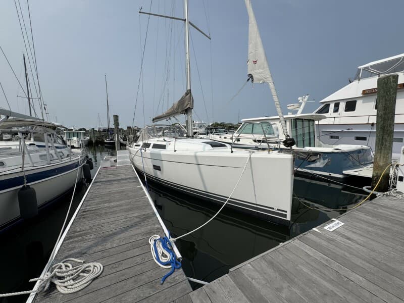 2018 Hanse 348