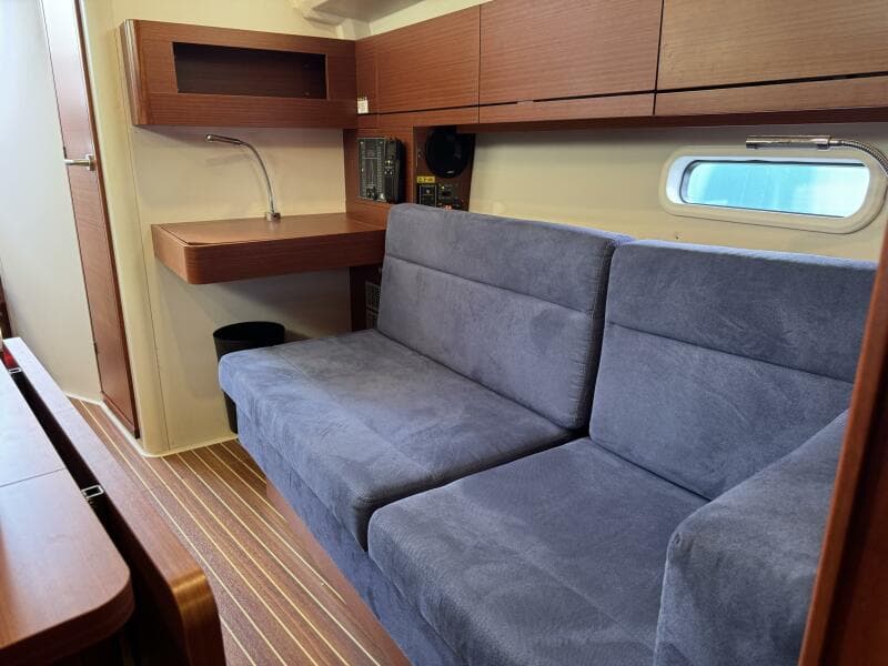 2018 Hanse 348