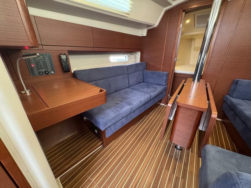 2018 Hanse 348