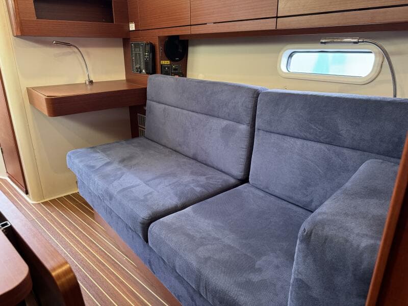 2018 Hanse 348