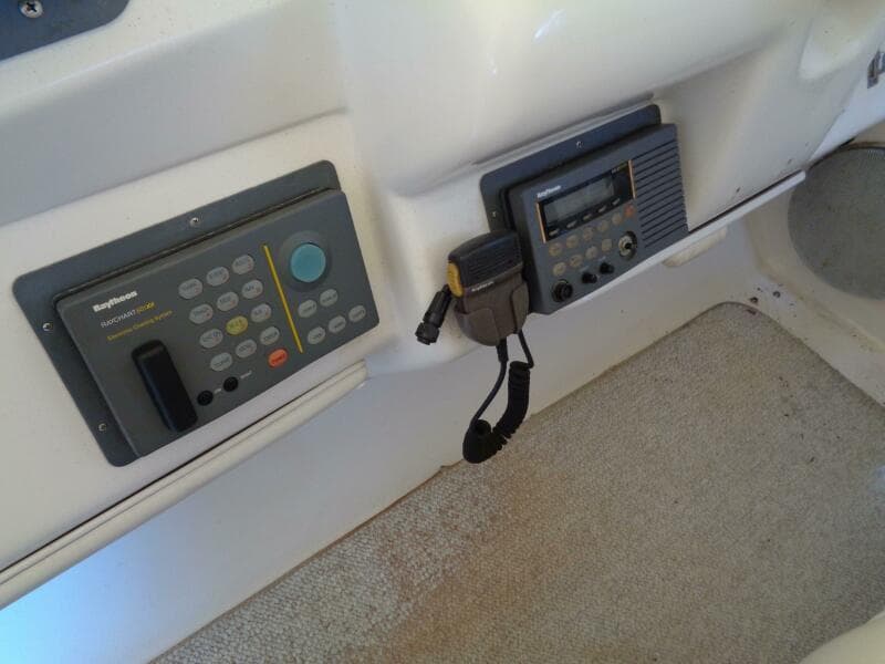 1997 Sea Ray 370 Sundancer