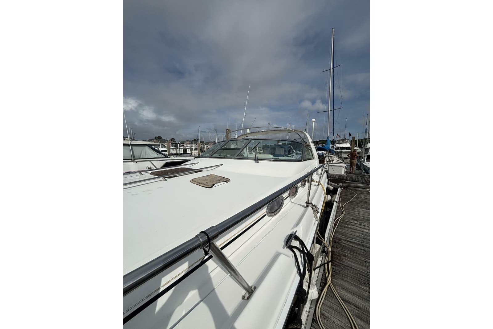 1997 Sea Ray 370 Sundancer - Photo 3