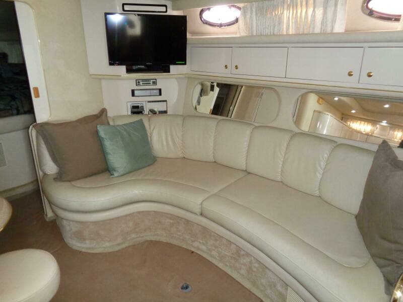 1997 Sea Ray 370 Sundancer
