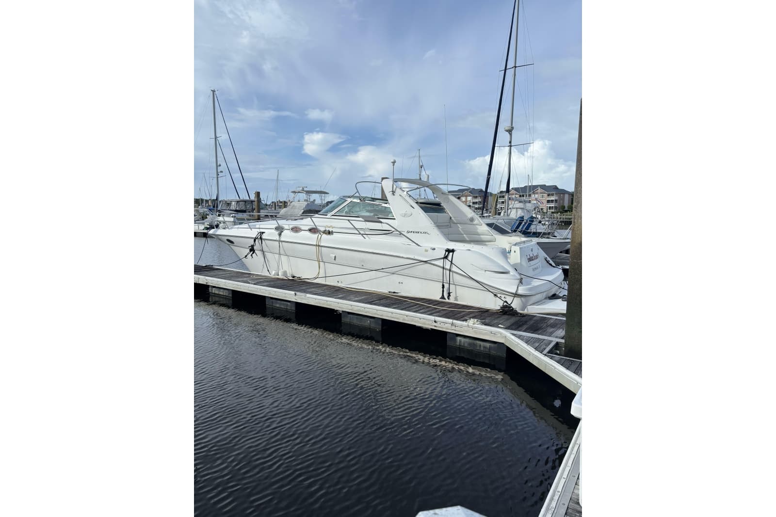 1997 Sea Ray 370 Sundancer - Photo 1