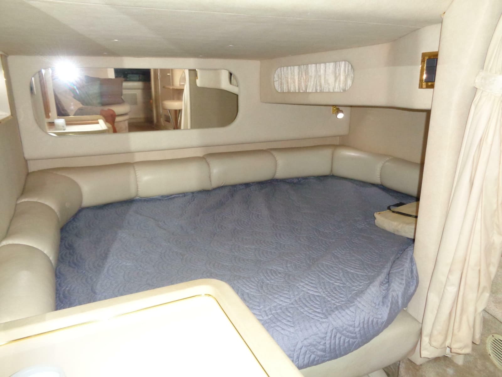 1997 Sea Ray 370 Sundancer - Photo 45