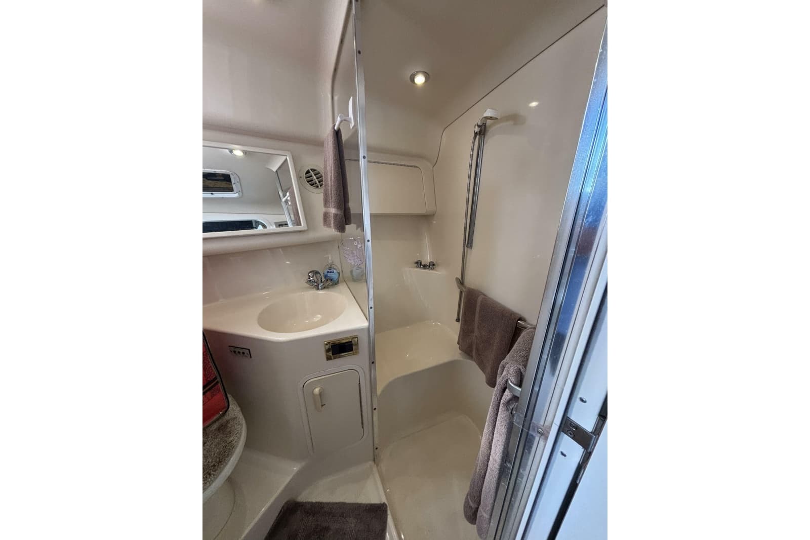 1997 Sea Ray 370 Sundancer - Photo 65