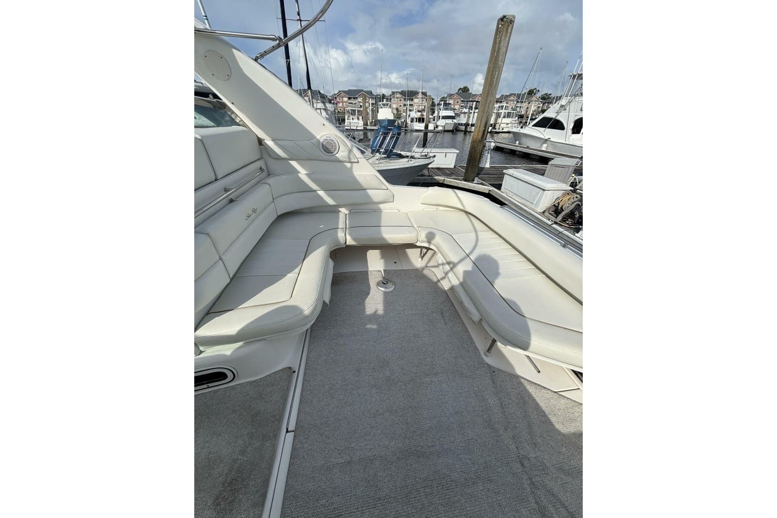 1997 Sea Ray 370 Sundancer - Photo 31