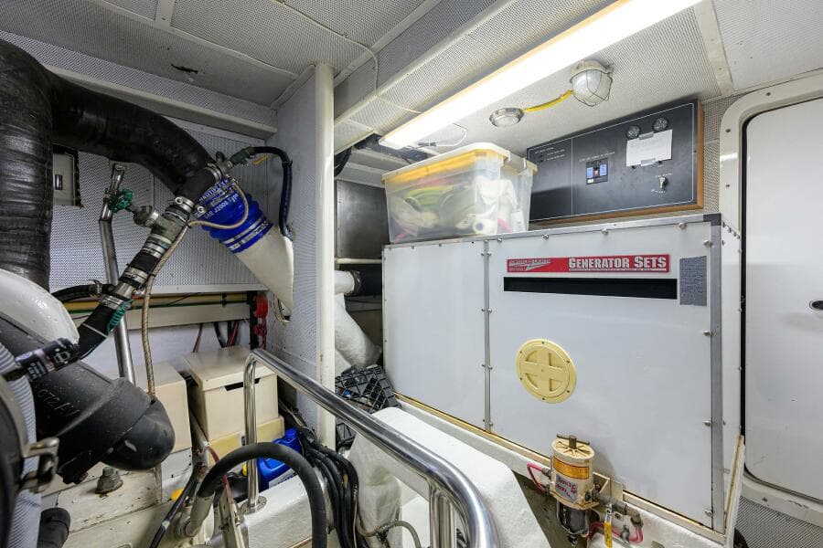 2001 Ocean Alexander 602 MKI