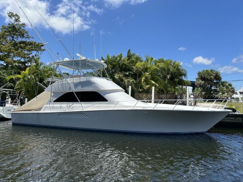 2006 Viking 52 Convertible