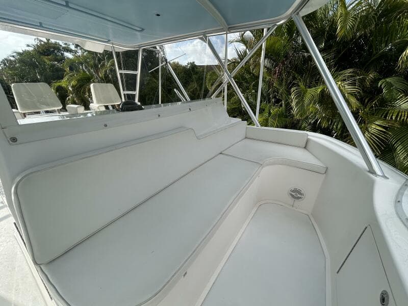 2006 Viking 52 Convertible
