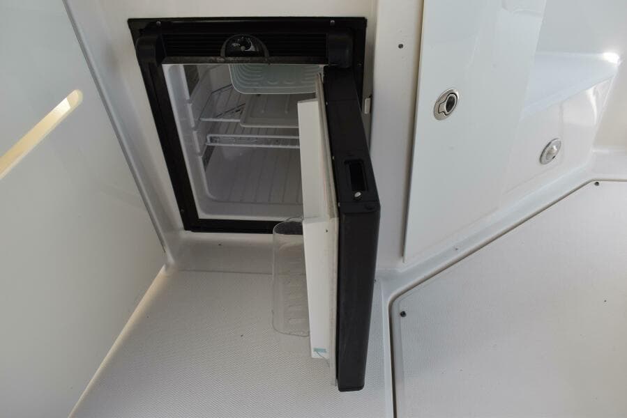 2011 Sea Ray 310 Sundancer