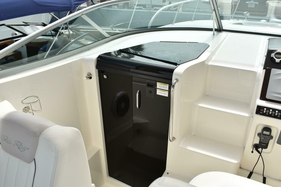 2011 Sea Ray 310 Sundancer