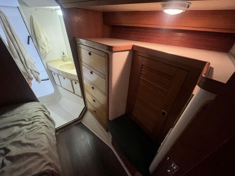 1999 Catalina 42 MK II