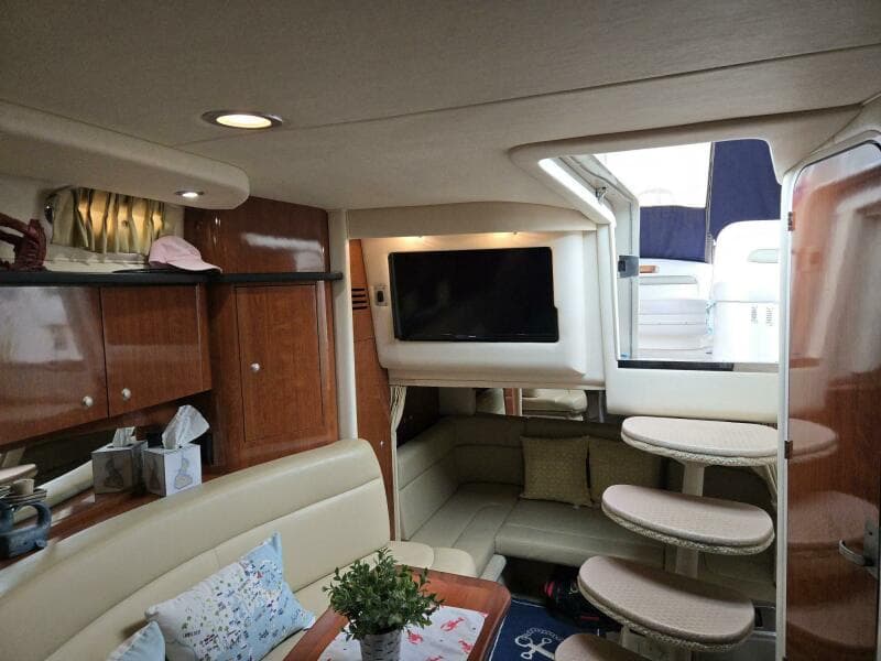 2006 Sea Ray 320 Sundancer