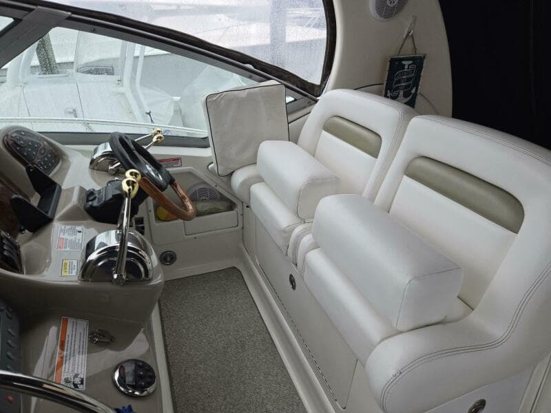 2006 Sea Ray 320 Sundancer