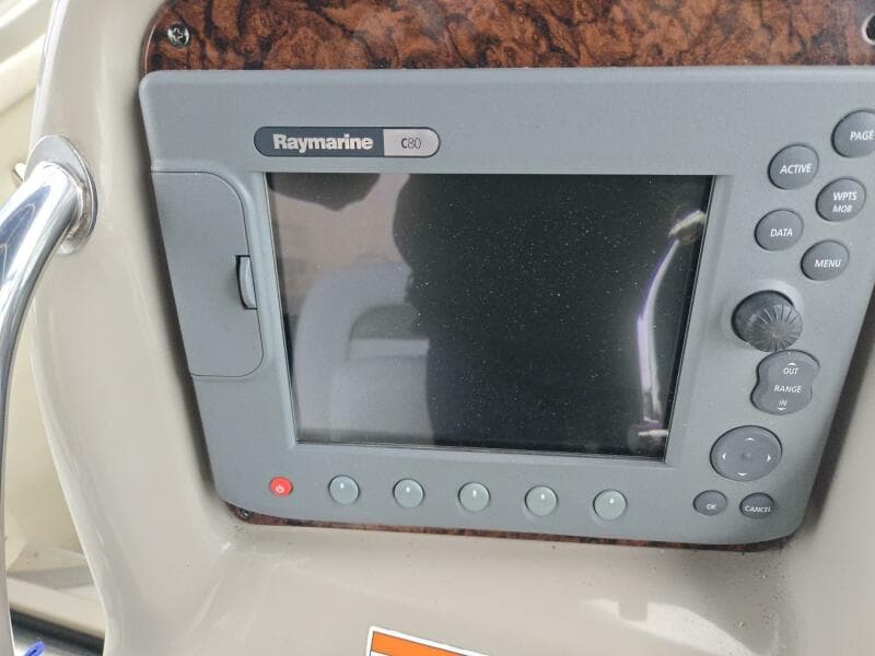 2006 Sea Ray 320 Sundancer