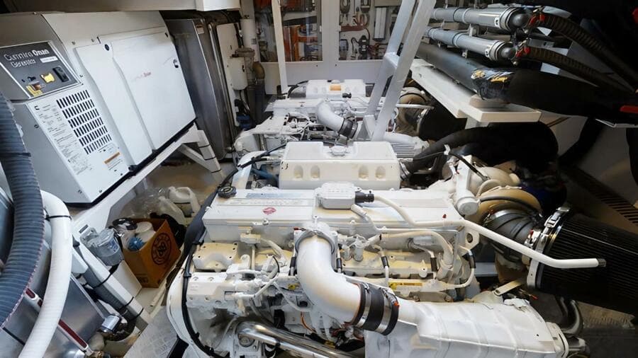 RELENTLESS 56'/ 17.06m 2018 Prestige